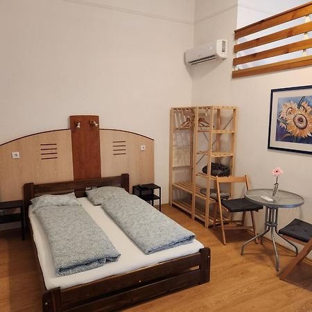 Apartman Deisi Budapesta Exterior foto